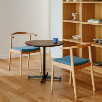 CC53BW �R�Z���`�F�A�i�E�H�[���i�b�g�j